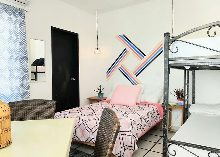 5th Avenue 2 Blocks Away Private Studio Pensión